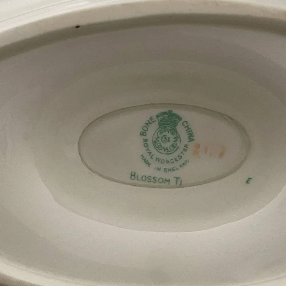Royal Worcester vintage royal